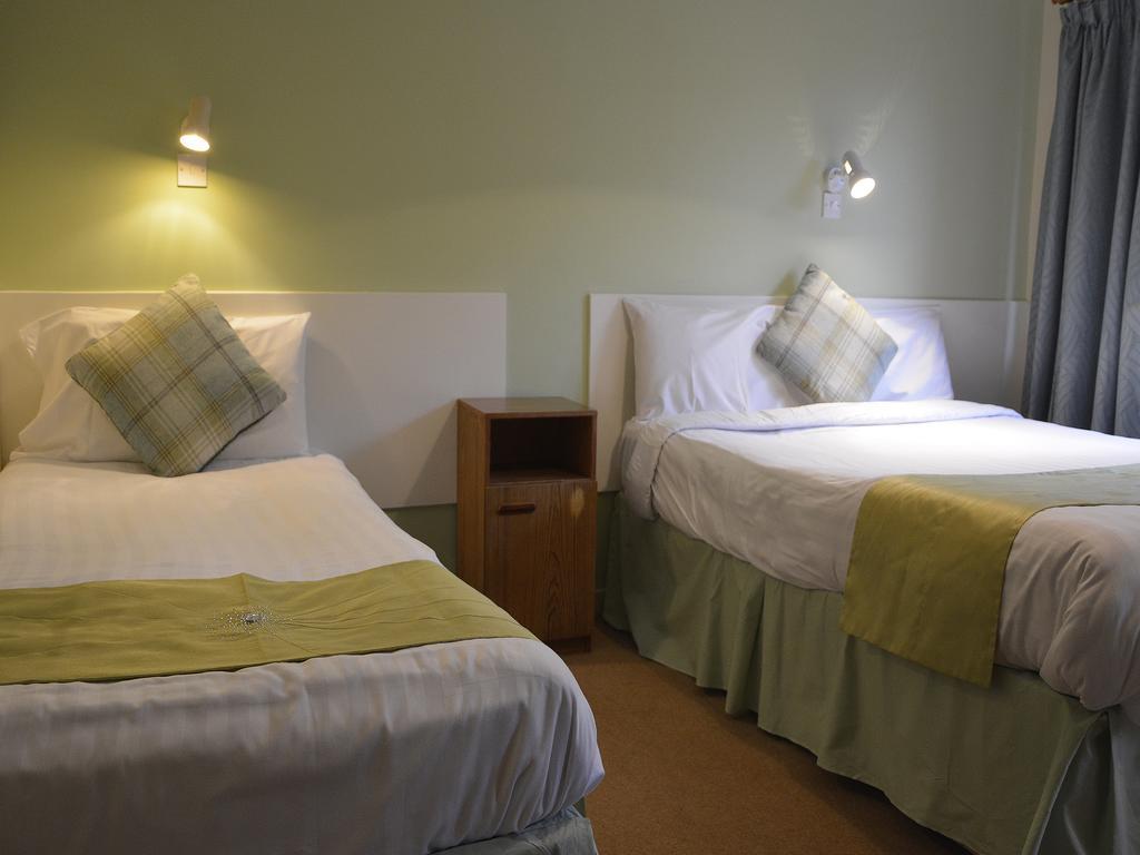Killarney Peaks Guesthouse מראה חיצוני תמונה